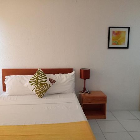 Mr Holidays Hotel Balabag  Bagian luar foto