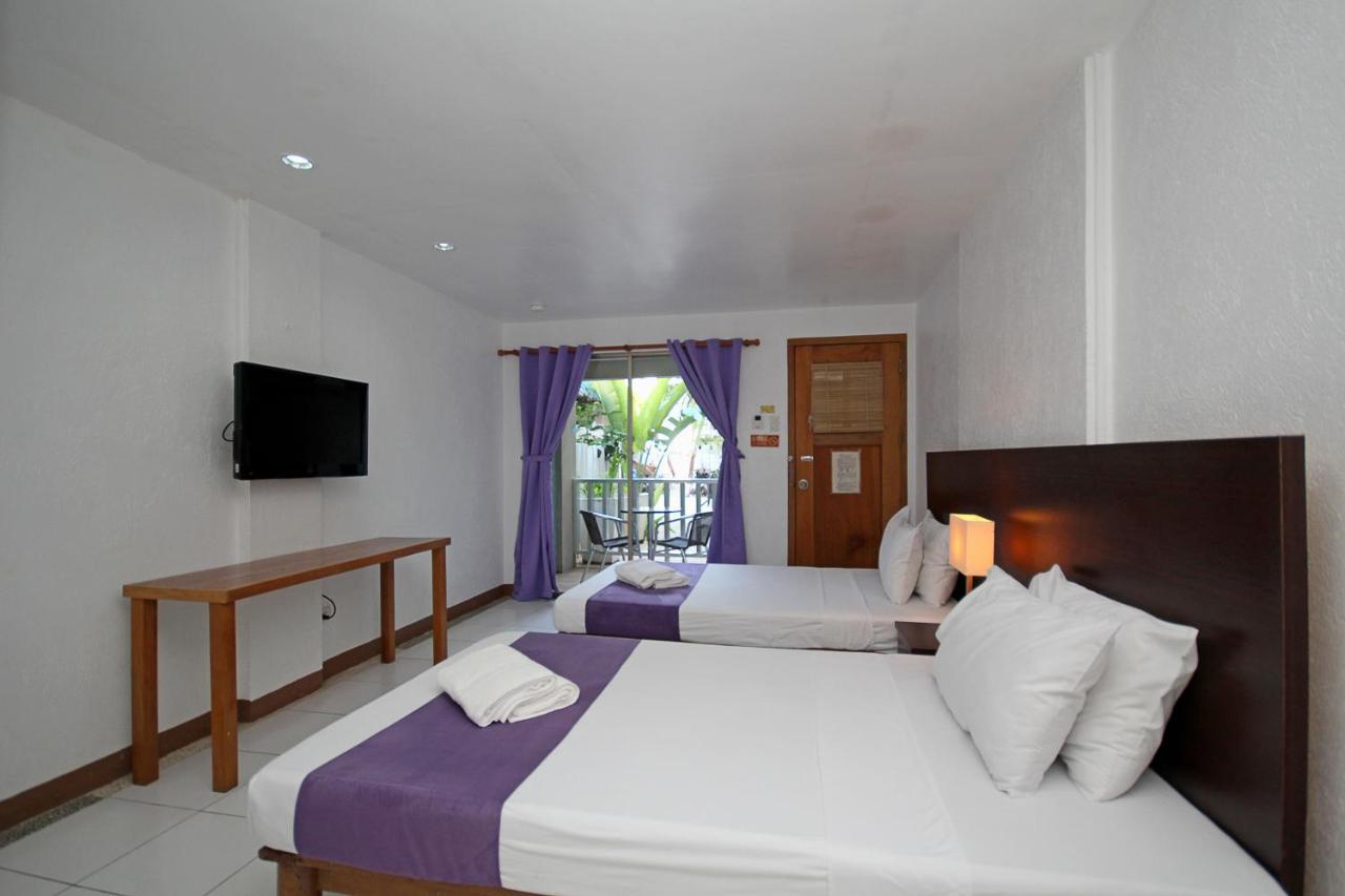 Mr Holidays Hotel Balabag  Bagian luar foto