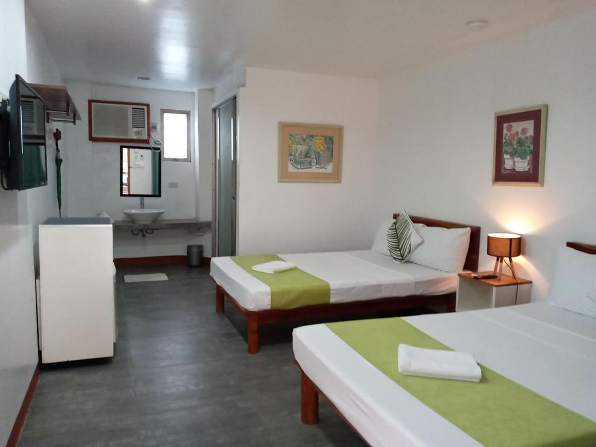 Mr Holidays Hotel Balabag  Bagian luar foto