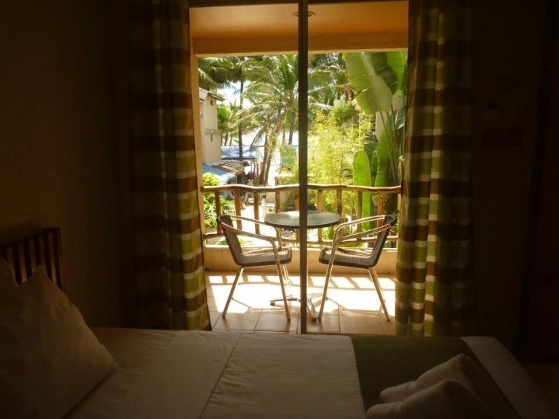 Mr Holidays Hotel Balabag  Bagian luar foto