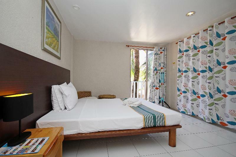 Mr Holidays Hotel Balabag  Bagian luar foto
