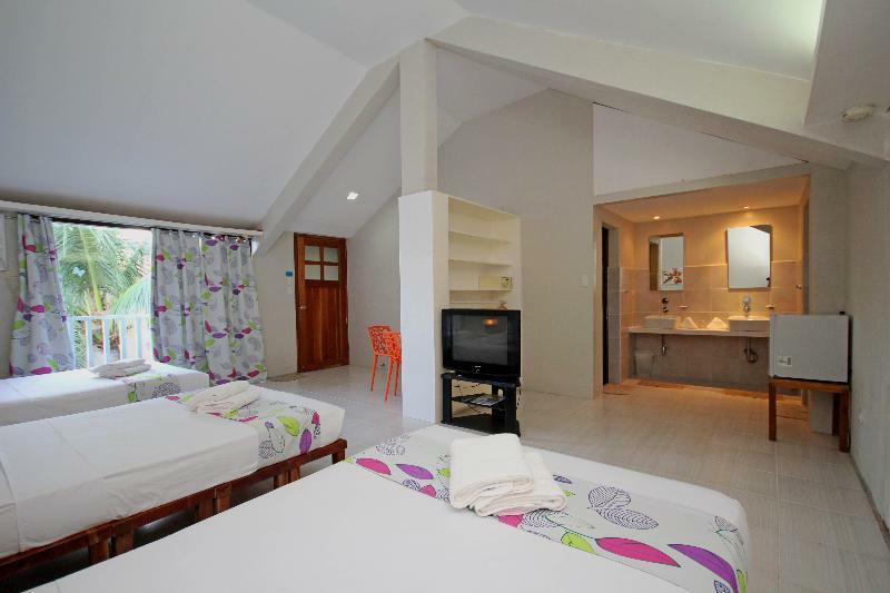 Mr Holidays Hotel Balabag  Bagian luar foto