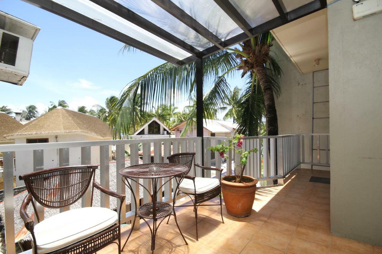 Mr Holidays Hotel Balabag  Bagian luar foto